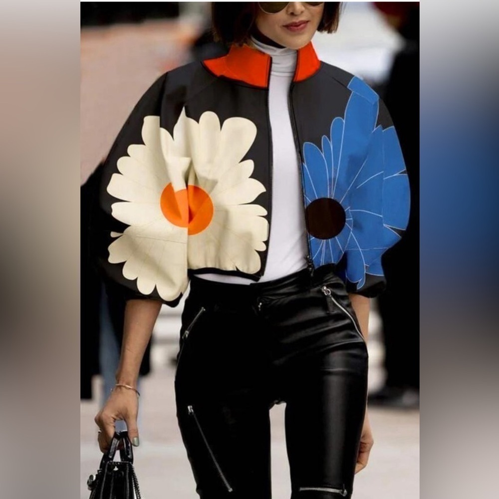 Graphic Cropped Jacket
